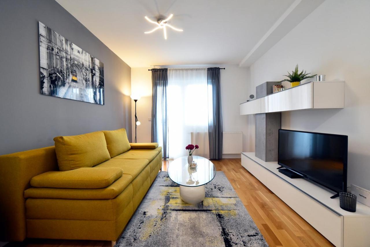First Class Apartment, Free Parking Загреб Екстер'єр фото